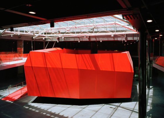 Museo MACRO. Desk progettato da Odile Decq