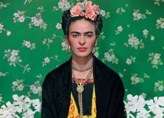 Nickolas Muray, Frida sulla Panchina, 1939 (dettaglio)