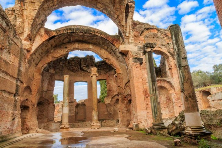 Villa Adriana en Tívoli: las Grandes Termas (frigidarium)